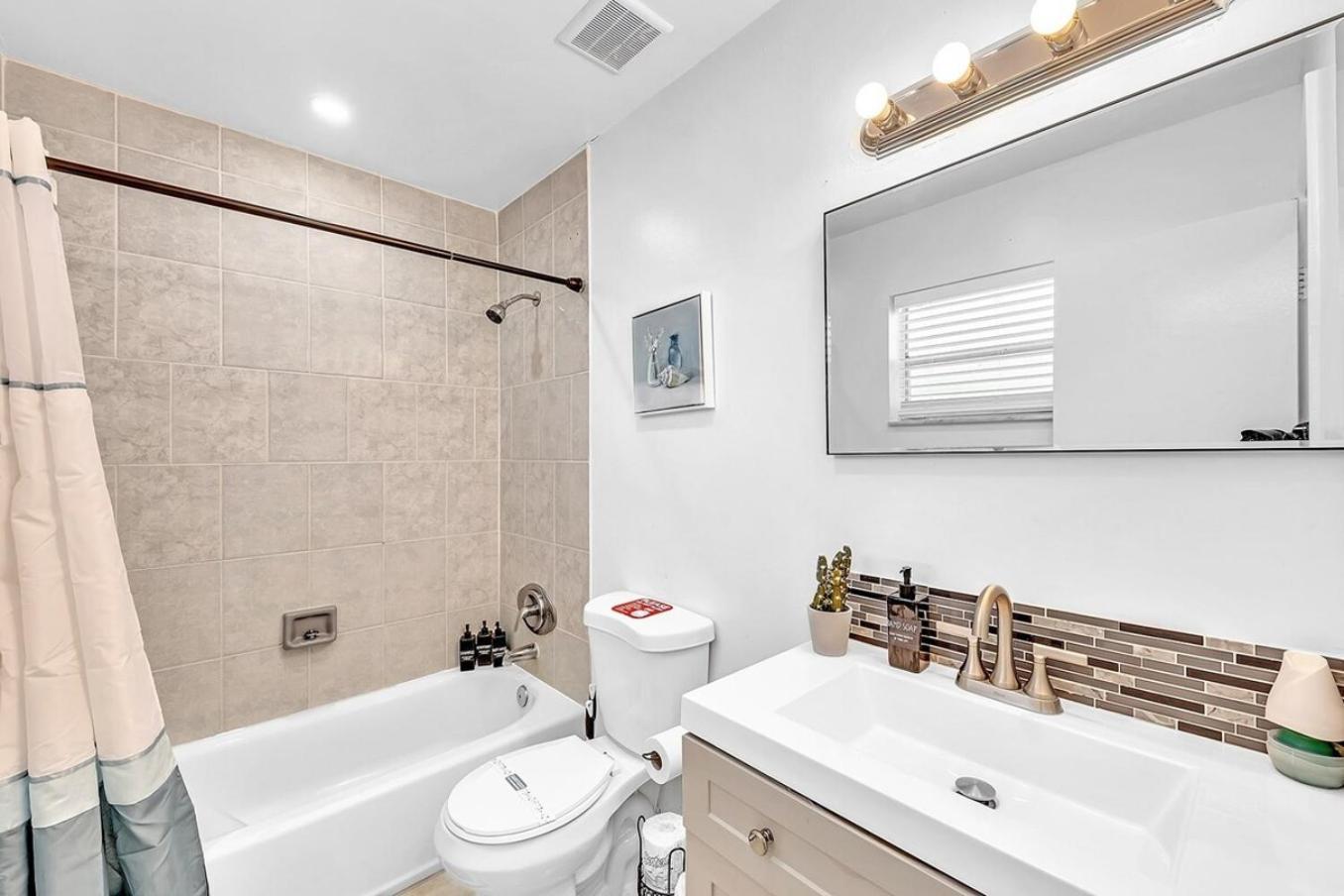 New 2 Bed Studio Close To Beach & Casino Ha04 Hollywood Extérieur photo