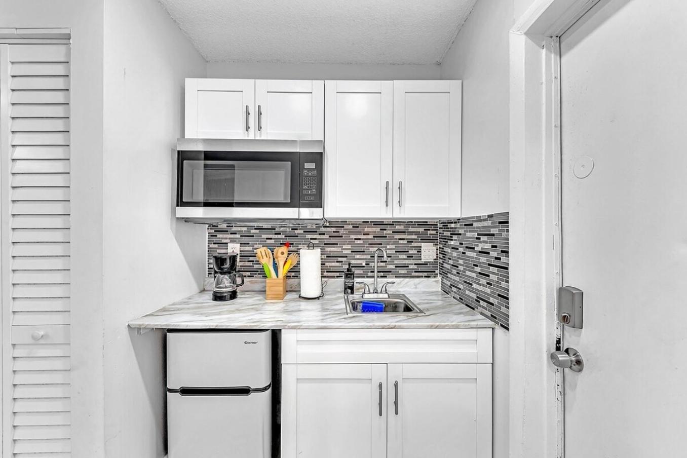 New 2 Bed Studio Close To Beach & Casino Ha04 Hollywood Extérieur photo
